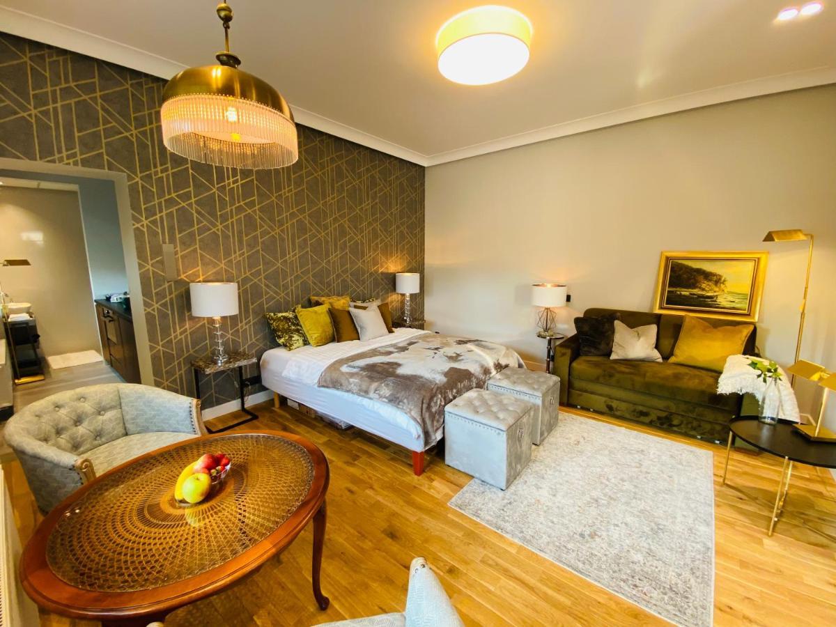 The Secretary'S Apartment In Oliva Gdańsk Exterior foto